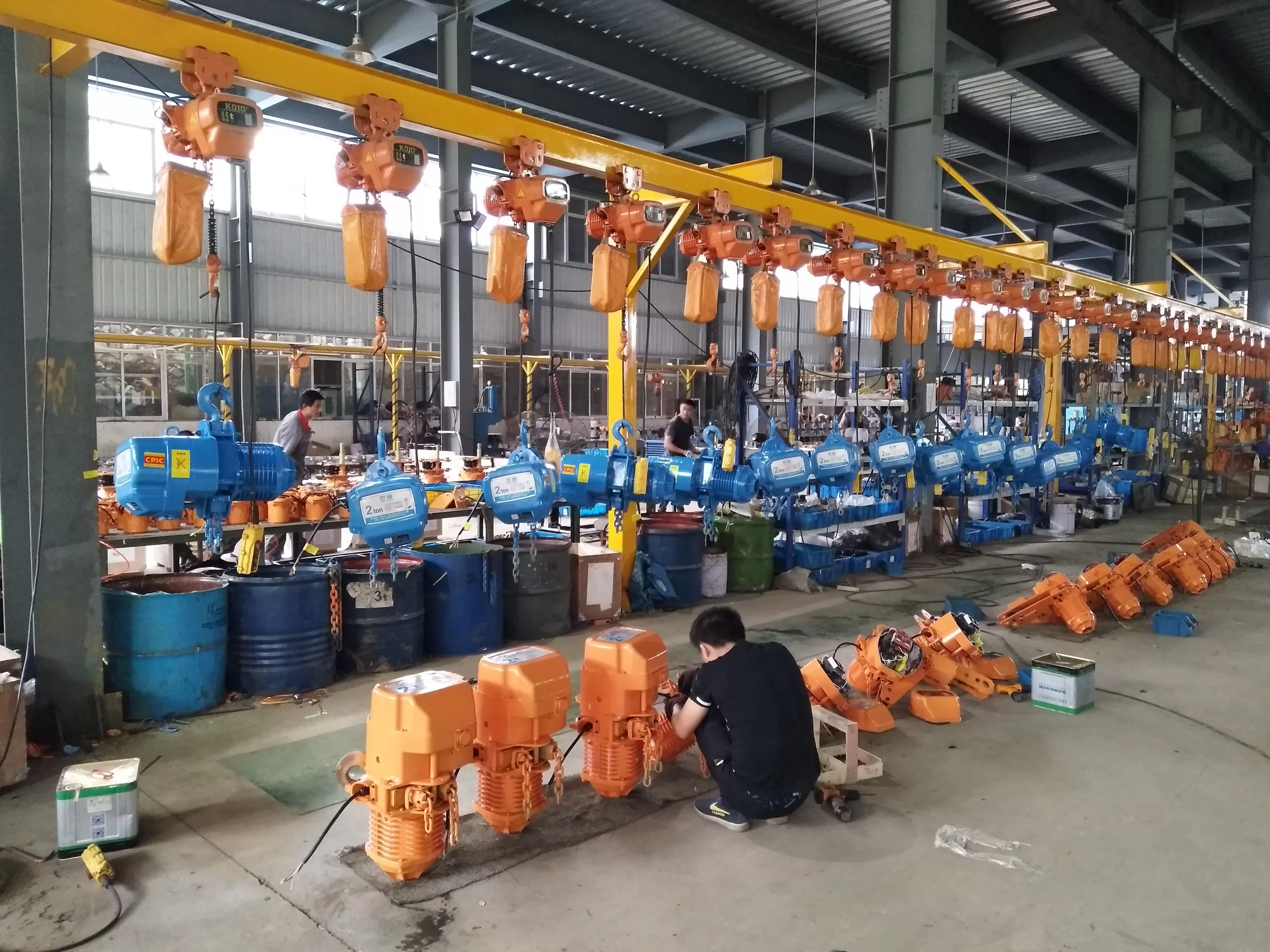 How to choose and buy electric hoist?